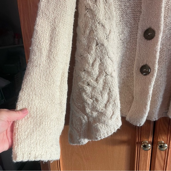 Free People far away cable Cream Button-Up Cardigan w/ collar - Picture 4 of 7